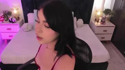 LilyWoodz online show from 12, 6, 2026