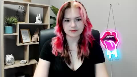 Lily online show from 9, 6, 2026