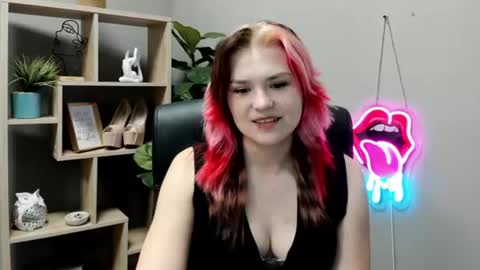 Lily online show from 10, 6, 2026
