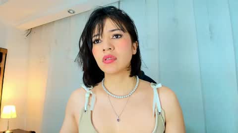  Lina Bedoya  online show from 4, 6, 2026