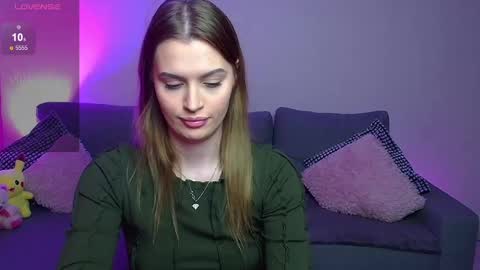 lina_bush online show from 8, 2, 2025
