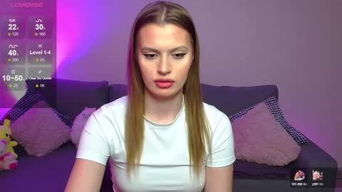 lina_bush online show from 5, 3, 2025