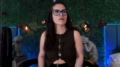 Lina  online show from 10, 6, 2026