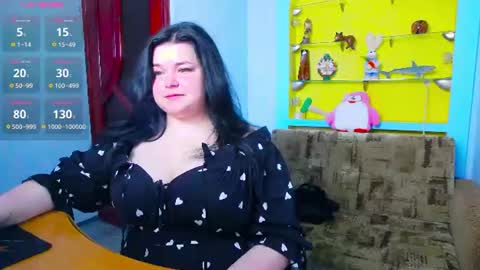 Lina online show from 11, 6, 2026