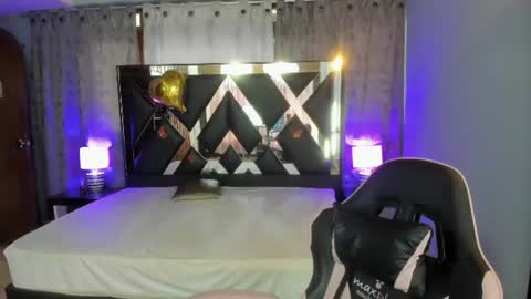 Snapshot of linda4petite chatting on 13, 6, 2026 Linda online show from 13, 6, 2026