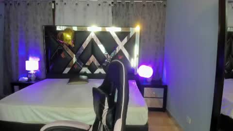 Snapshot of linda4petite chatting on 14, 6, 2026 Linda online show from 14, 6, 2026