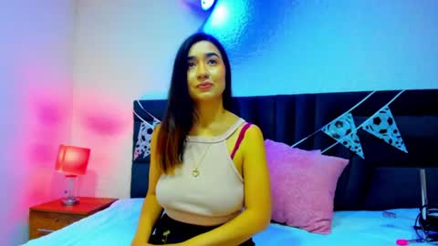 lisa white  online show from 15, 6, 2026