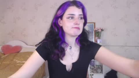Alice Dont forget to thumbs up its very important  online show from 15, 5, 2026