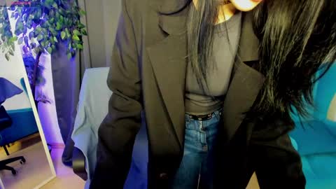 Isabel online show from 18, 5, 2026