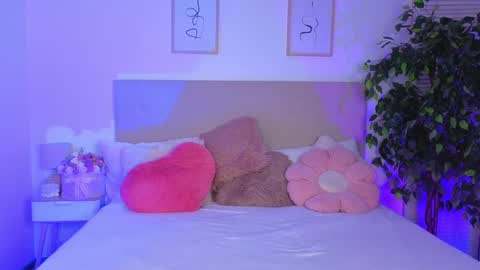 little_siin online show from 7, 6, 2026