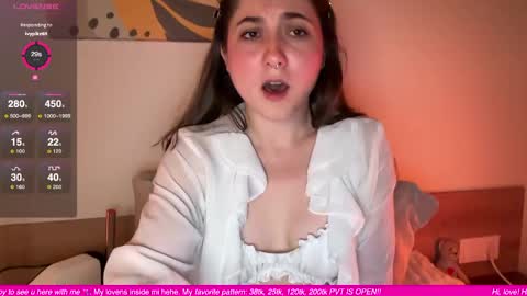 Snapshot of littlemia23 chatting on 15, 5, 2026 littlemia23 online show from 15, 5, 2026