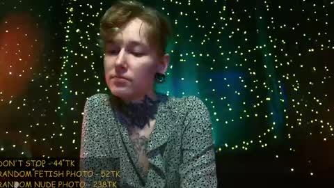 Niki  free tg channel with some photos gifs and info about streams  online show from 23, 5, 2026