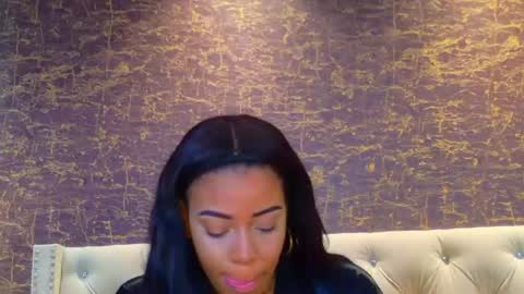  LOANA  online show from 20, 6, 2026