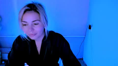 Lora online show from 12, 6, 2026