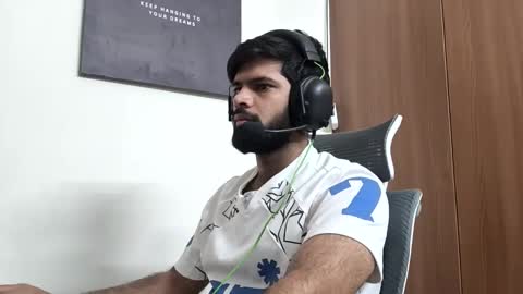 Snapshot of lovehairyindian chatting on 26, 5, 2026 Indian hairy online show from 26, 5, 2026