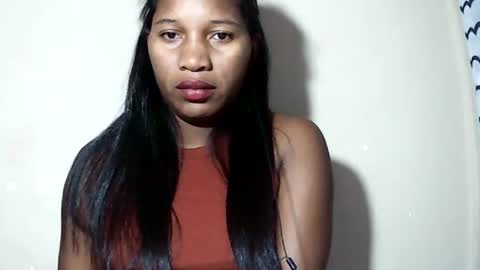 lovelylarra online show from 13, 6, 2026