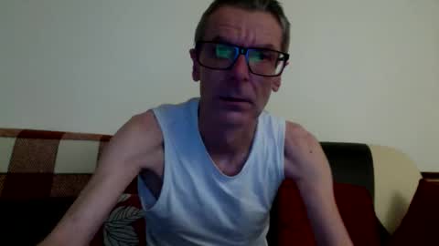 Snapshot of lovepvclate40s chatting on 22, 12, 2025 lovepvcearly50s online show from 22, 12, 2025
