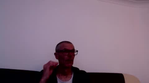 Snapshot of lovepvclate40s chatting on 25, 4, 2026 lovepvcearly50s online show from 25, 4, 2026