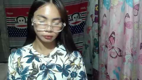 loving_rhean online show from 3, 6, 2026