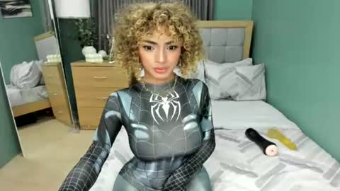 Candice online show from 20, 6, 2026