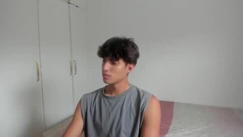 lucacosta19 online show from 4, 6, 2026