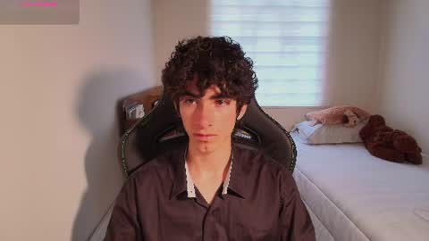 lucas_xo online show from 10, 6, 2026