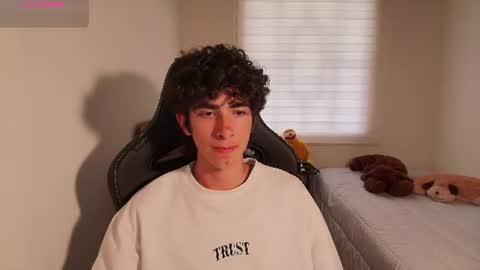 lucas_xo online show from 19, 6, 2026