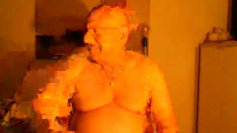 lucbottom031249 online show from 24, 6, 2026
