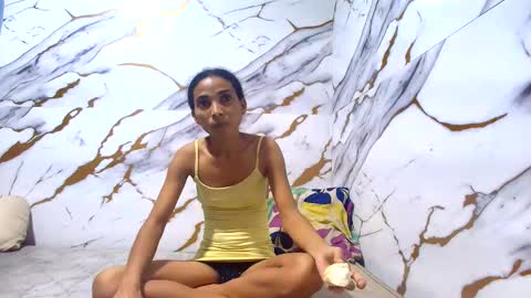 Snapshot of luciana_daza chatting on 23, 5, 2026 Luciana online show from 23, 5, 2026