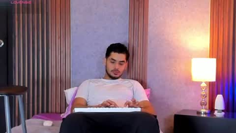 Luciano online show from 10, 7, 2026