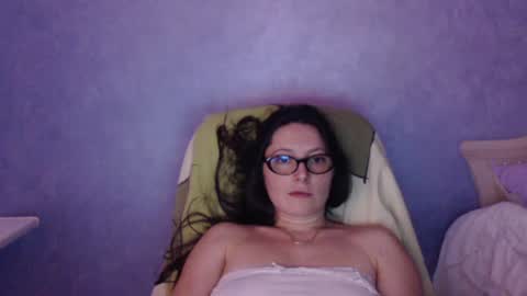 luckylinda23 online show from 16, 6, 2026