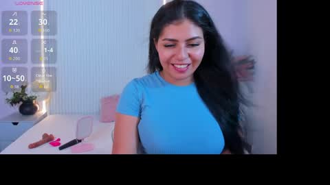 Lucy Wold online show from 30, 5, 2026