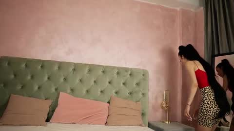 LucyWillow online show from 18, 6, 2026