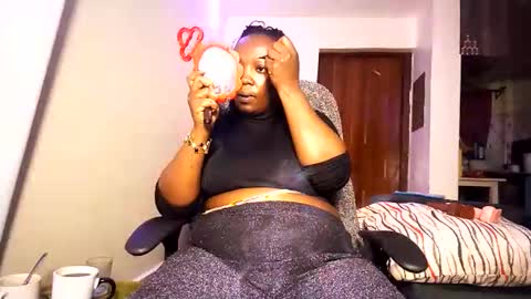 Snapshot of lulu_sparks1 chatting on 1, 6, 2026 lulu_sparks1 online show from 1, 6, 2026