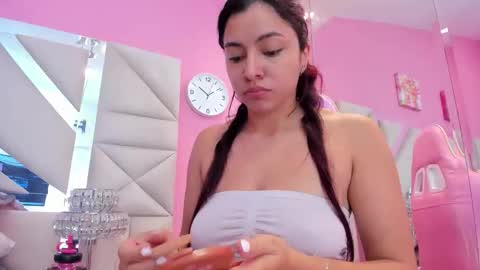 luna_hix online show from 4, 6, 2026