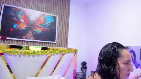 luna_naughty1 online show from 3, 6, 2026