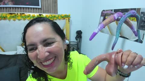 luna_naughty1 online show from 5, 6, 2026
