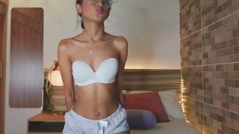 luna_valen online show from 14, 6, 2026