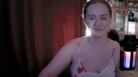 lunamystique_ online show from 2, 7, 2026