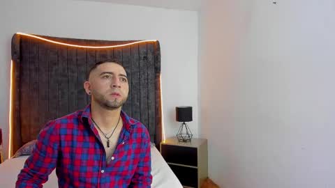 Lushian And Luna online show from 16, 5, 2026