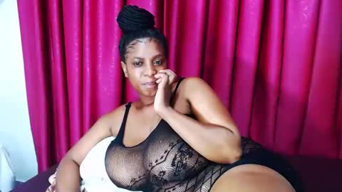 lustydesirex online show from 17, 12, 2024