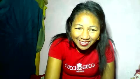 Snapshot of luxaluna chatting on 3, 7, 2026 Luxa Luna online show from 3, 7, 2026