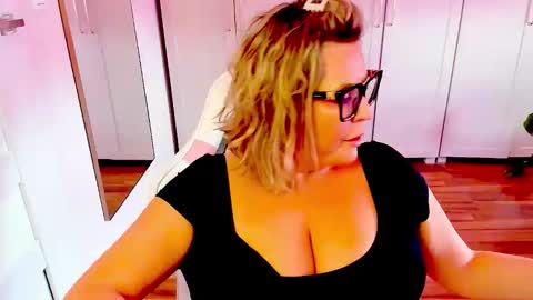 Diana online show from 9, 6, 2026