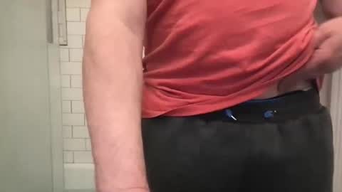 lvguynextdoor440656 online show from 9, 5, 2026