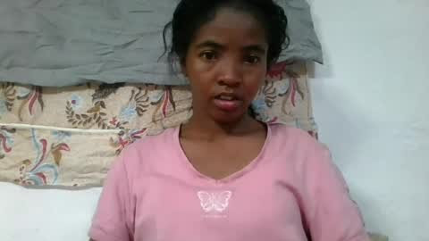 Snapshot of lydie856696 chatting on 15, 7, 2026 lydie856696 online show from 15, 7, 2026