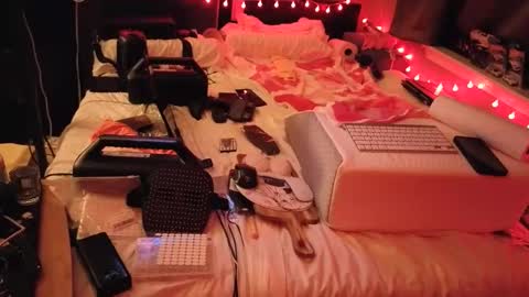 mac1119 online show from 18, 5, 2026