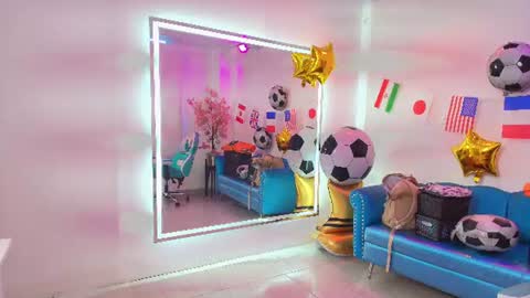 Madame Scarllet  online show from 17, 6, 2026