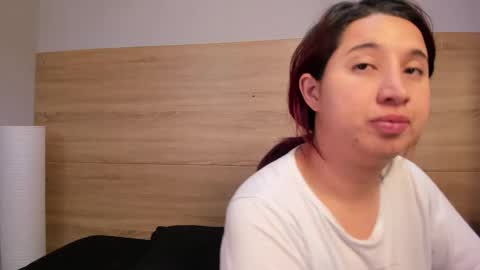Madelaine  online show from 10, 6, 2026