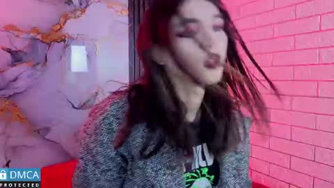 maevekuro online show from 13, 6, 2026