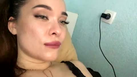 magggg658318 online show from 17, 6, 2026